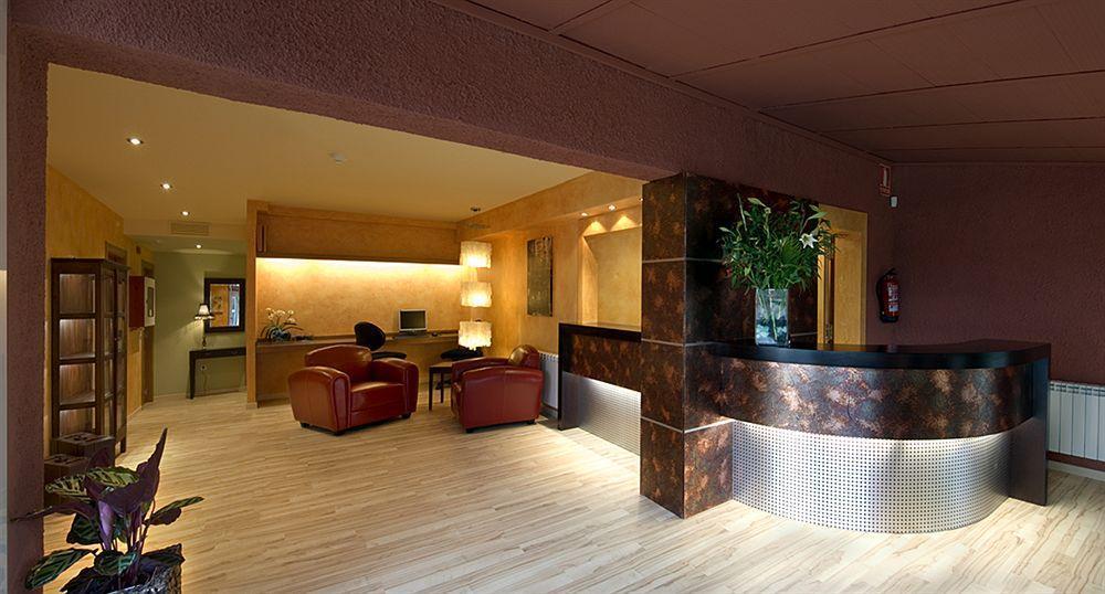 Hotel H Con Encanto Binéfar Extérieur photo